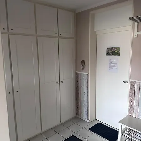 Freundliche Direkt Hinter Dem Deich