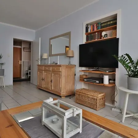 Freundliche Direkt Hinter Dem Deich Apartment Friedrichskoog
